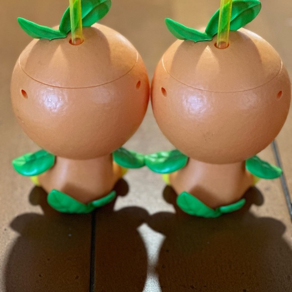 2 Disney Parks Orange Bird Sipper Cup 2019 Epcot Flower and Garden Festival - Picture 4 of 5